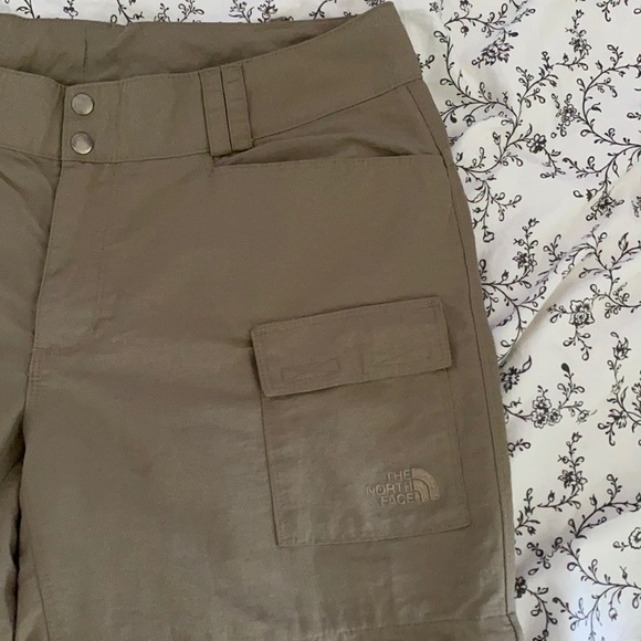 The North Face Convertible Pants - Picture 4 of 11